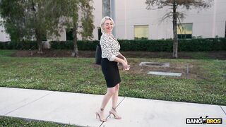 2026-01-14-11450411-business-woman-fucks-on-the-bus_720