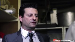 2016-09-29-4131331-bulldogs-scene-2_720