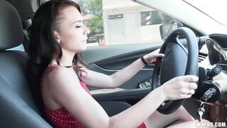 2019-01-08-4332471-stranded-ms-stone_720