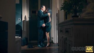 2025-01-24-1083-thongawaited_surprise-sd