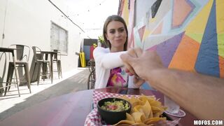 2018-12-19-4294231-cafe-cutie-needs-cash_720