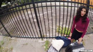 2019-02-26-4350813-leaving-her-baggage-behind_720