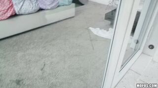 2019-01-18-4328631-pervert-pov_720