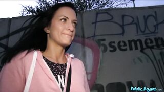 2015-10-19-4067981-ab-solutely-sexy-babe-fucks-for-free-cash_720