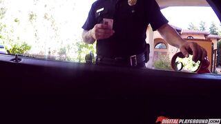 2015-12-14-4187201-fuck-the-police_720