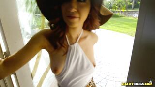 2017-01-03-11093-sexy-in-spots_720