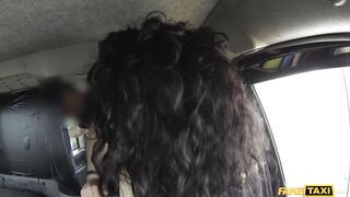 2015-05-10-4076511-cabby-sucks-her-huge-natural-tits_720