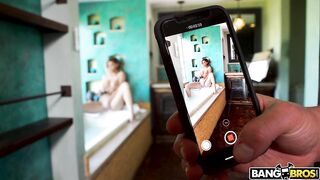 2019-08-03-8890271-jessa-rhodes-fucks-her-step-brother_720