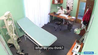 2015-05-26-4085731-busty-beauty-needs-doctor-to-keep-her-contraceptive-prescription-secret_720