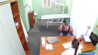 2015-06-30-4086801-fit-nurse-sucks-and-fucks-body-builder_720