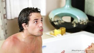 2016-10-28-119020-neighbors-snobby-wife-540