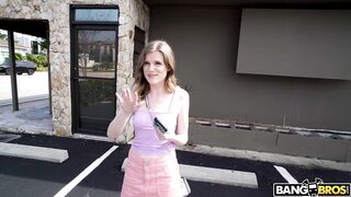 2020-03-04-8942501-small-town-girl-gets-freaky_720