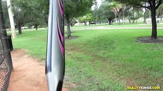 2016-10-02-10968-tonsil-twist_720