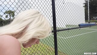 2018-10-16-3183531-khloes-a-perfect-model_720