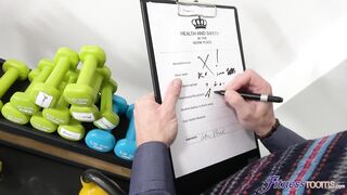 2018-02-12-4224541-cock-loving-gym-hottie-fucks-geek_720