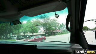 2019-04-24-8934221-low-key-freak-hops-on-the-bus_720