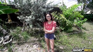 2019-07-03-8892281-chinese-cutie-fucked-on-the-bus_720