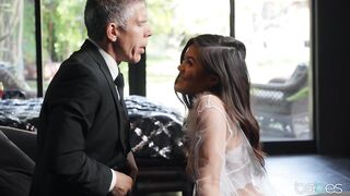 2020-02-22-4411196-little-miss-bratty_720