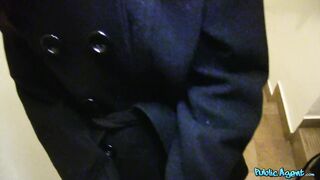 2015-01-16-4069961-brunette-teen-wants-cash-for-sex_720