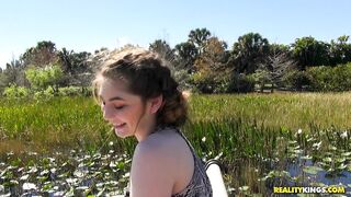 2016-06-26-10622-stroke-and-suck_720