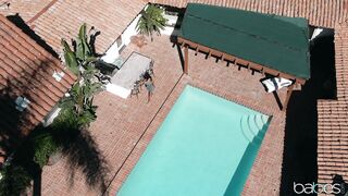 2019-12-06-4408286-deep-water_720