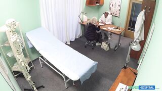 2015-01-27-4086711-patient-believes-she-has-a-viral-disease_720