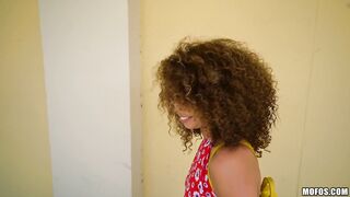 2017-08-16-3028901-all-natural-beauty-keeps-panties-on_720