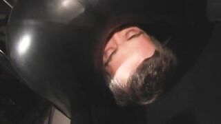 2006-11-08-307-rubber-johnny_h265