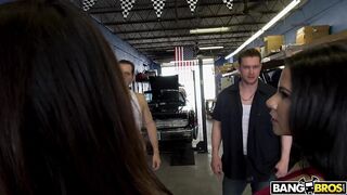 2018-12-01-8954311-orgy-to-get-the-car-back_720