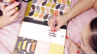 2021-12-04-4495781-bff-big-tits-lesbian-pussy-eating_720