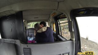 2015-01-01-4072601-sexy-spanish-tourist-wild-cab-fuck_720