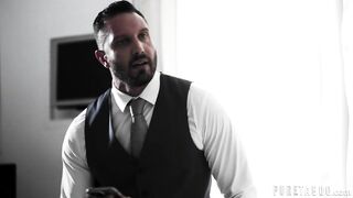 2022-11-15-208589-matters-into-her-own-hands-208589-540