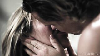 2022-11-15-208589-matters-into-her-own-hands-208589-540