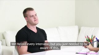 2014-10-14-4078561-muscular-stud-wants-to-fuck-agent_720