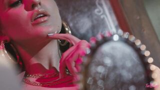 2021-05-01-4445541-totm-aubree-valentine_720