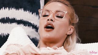 2024-03-16-9864261-sneaky-mirror-lookalikes_720