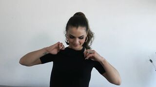 2020-11-13-at-the-height-of-claudias-expectations-23-years-old_720