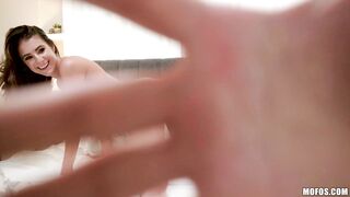 2018-01-03-2993221-groom-bangs-the-bridesmaid_720