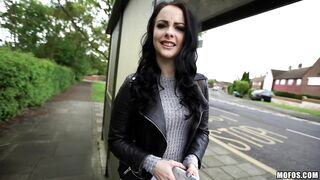 2017-06-07-3030381-cute-british-chick-needs-cash_720