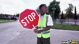 2018-12-17-9180741-crossing-guard-fucks-a-big-butt_720