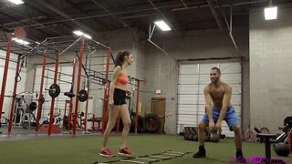 2017-12-01-50560-late-night-workout-s1e4_960