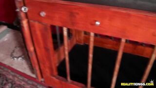 2016-04-25-8858-meat-lover_720