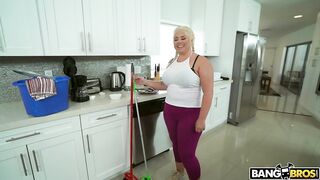 2018-10-09-8956851-maid-with-huge-ass-gets-fucked_720