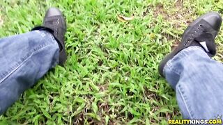 2018-04-15-1860789-fuck-me-pay-me_720