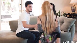 2022-08-24-199198-caught-lez-handed-199198-540