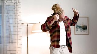 2021-11-12-191681-he-doesnt-deserve-you-191681-540