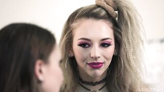 2022-03-29-198394-teach-me-how-to-kiss-198394-540