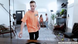 2022-09-26-20402-demi_nova_and_lory_lace_720