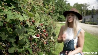 2025-10-23-31209-rosa_josefin_720