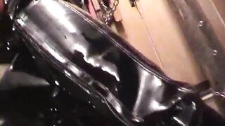 2009-01-11-365-teased-by-shiny-boots_h265